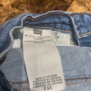 Levi bootcut jeans